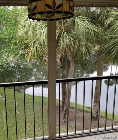 309 Lakeview Dr 204, Weston, FL 33326