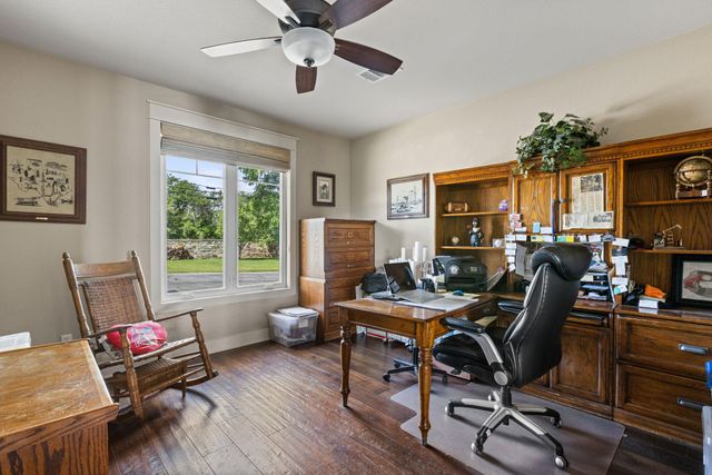 101 Palm CV, Buchanan Dam, TX 78609