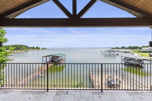 101 Palm CV, Buchanan Dam, TX 78609