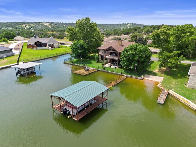 101 Palm CV, Buchanan Dam, TX 78609