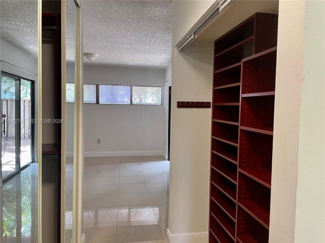 1712 NW 74th Ave 28, Plantation, FL 33313