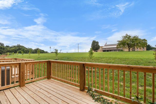 504 Jonathan Wade Circle, Clarksville, TN 37043