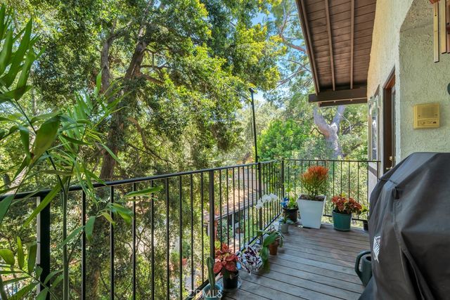 4212 Alhama, Woodland Hills, CA 91364