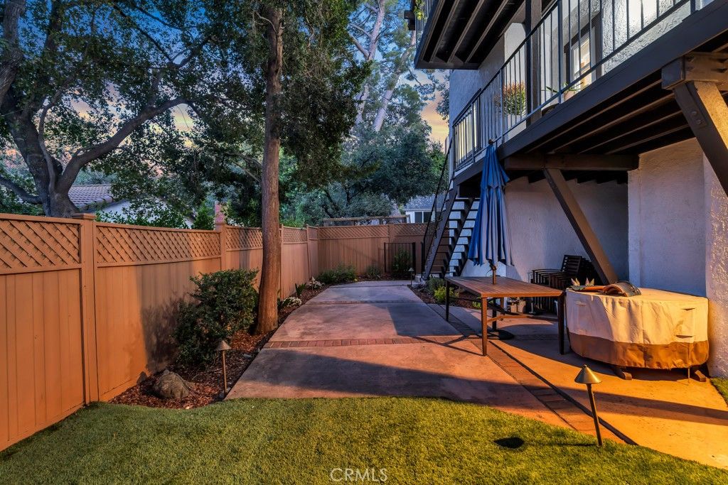 Image 14 of property listing at 4212 Alhama, Woodland Hills, CA 91364