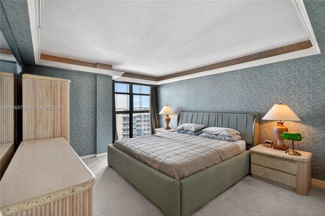 5757 Collins Ave 1902, Miami Beach, FL 33140