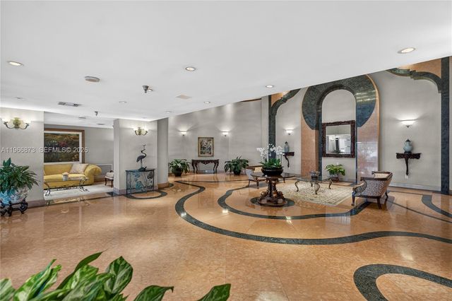 5757 Collins Ave 1902, Miami Beach, FL 33140