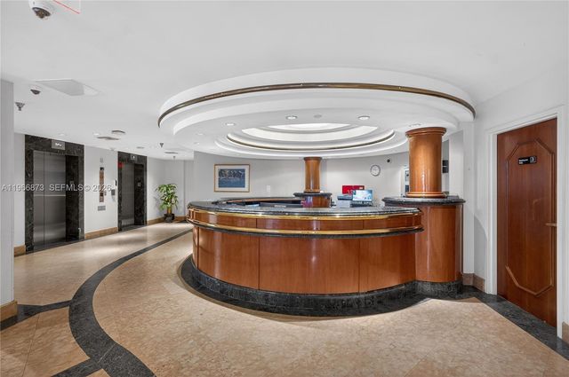 5757 Collins Ave 1902, Miami Beach, FL 33140