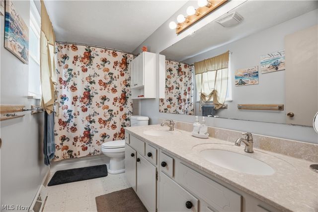 36515 Starboard Drive, Eastlake, OH 44095