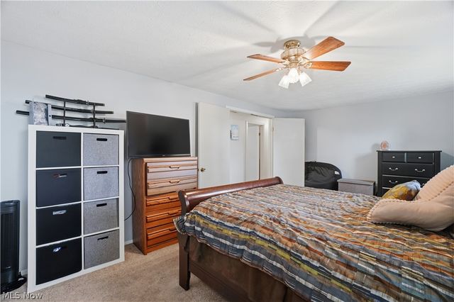 36515 Starboard Drive, Eastlake, OH 44095