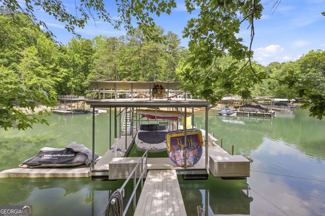 9040 Ruby Lane, Gainesville, GA 30506