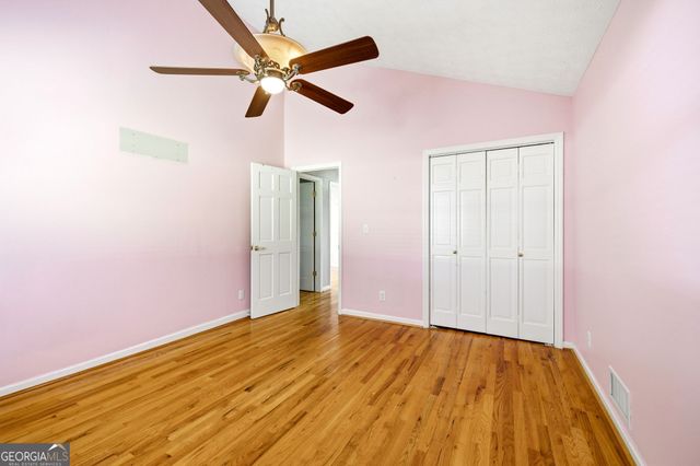 9040 Ruby Lane, Gainesville, GA 30506