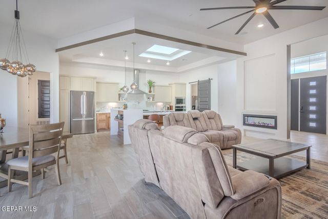 324 Gold Valley, Horizon City, TX 79928