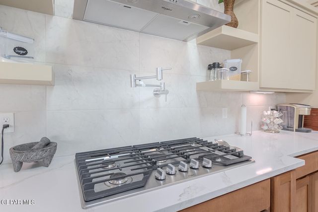 324 Gold Valley, Horizon City, TX 79928