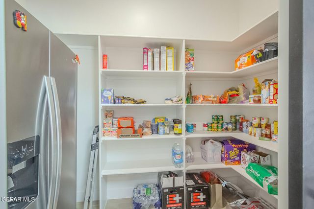 324 Gold Valley, Horizon City, TX 79928