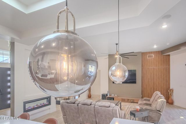 324 Gold Valley, Horizon City, TX 79928