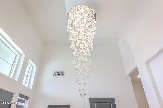 324 Gold Valley, Horizon City, TX 79928