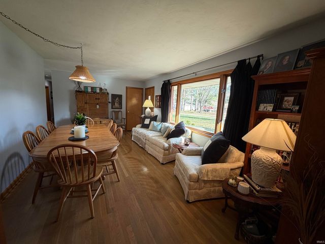 52175 Avanelle Street, Granger, IN 46530