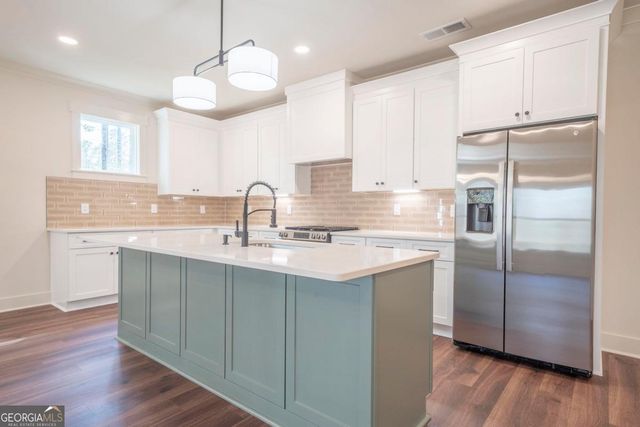 108 Waterside Drive, Eatonton, GA 31024