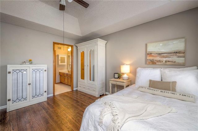 15430 Floyd Street, Overland Park, KS 66223