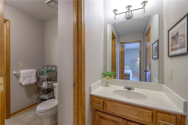 15430 Floyd Street, Overland Park, KS 66223