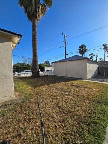 260 W 18th Street, San Bernardino, CA 92405