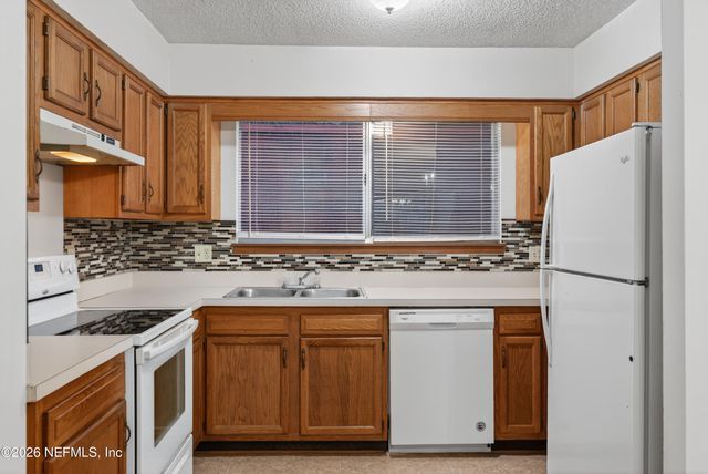 11369 Fort Caroline Lakes Drive S, Jacksonville, FL 32225