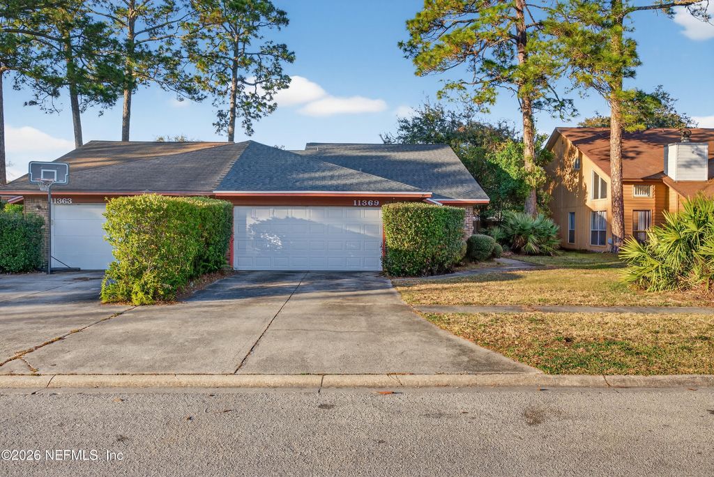 11369 Fort Caroline Lakes Drive S, Jacksonville, FL 32225