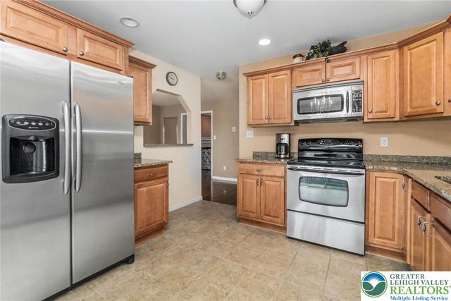 2132 Lexington Avenue, Bethlehem City, PA 18017