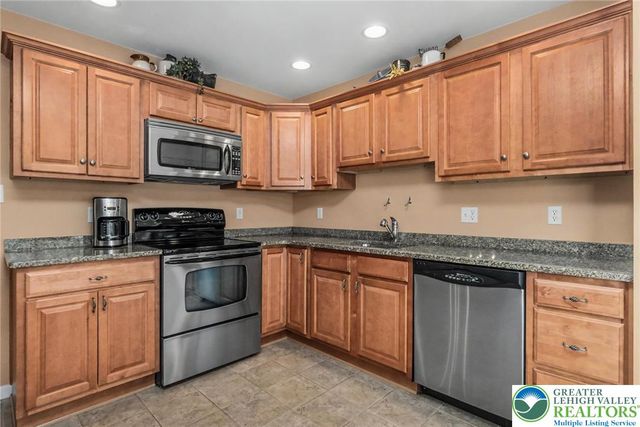 2132 Lexington Avenue, Bethlehem City, PA 18017