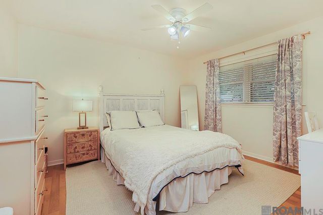 633 College Hill Dr, Baton Rouge, LA 70808