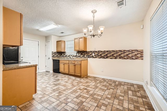 3599 Brookstone Way, Union City, GA 30291