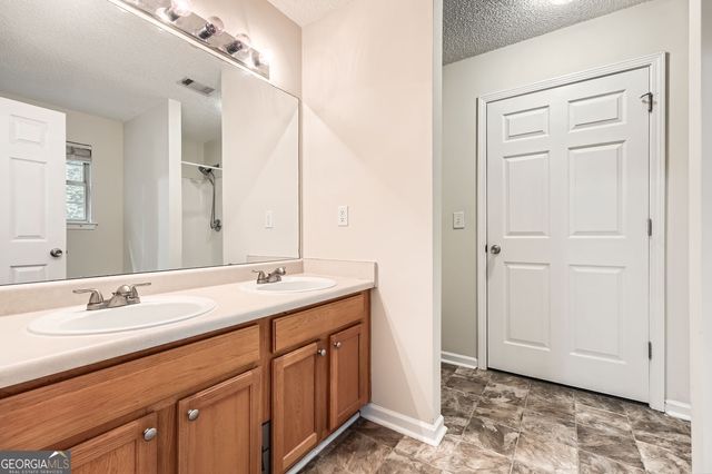 3599 Brookstone Way, Union City, GA 30291