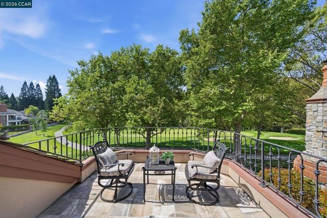 51 Red Cypress Ct, Danville, CA 94506