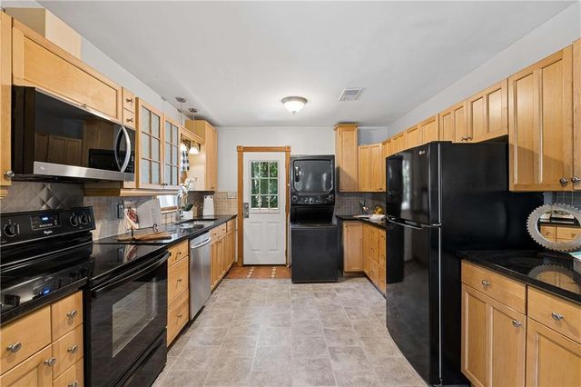 448 E Pharr Road, Decatur, GA 30030
