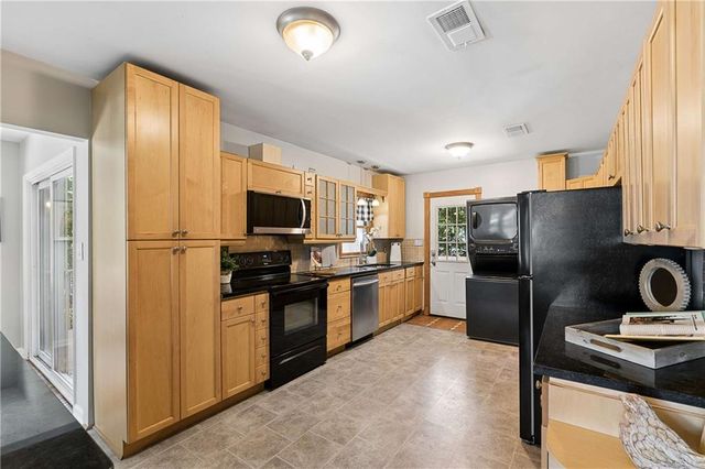 448 E Pharr Road, Decatur, GA 30030