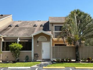 7199 Sportsmans Drive, North Lauderdale, FL 33068