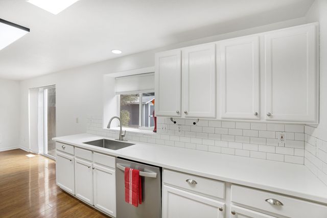 1950 NW Ivy Place, Redmond, OR 97756