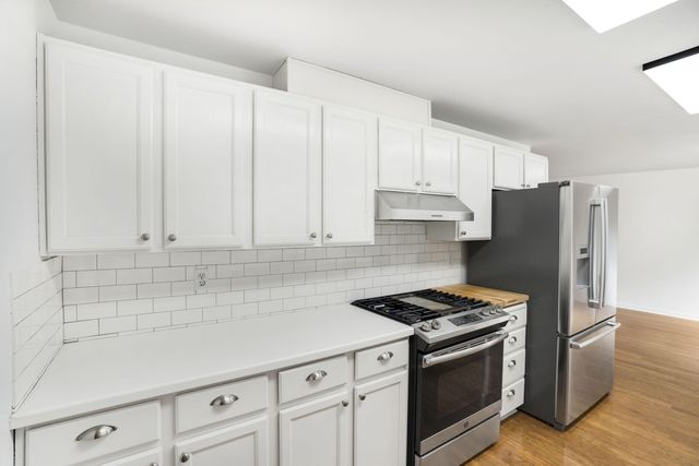 1950 NW Ivy Place, Redmond, OR 97756