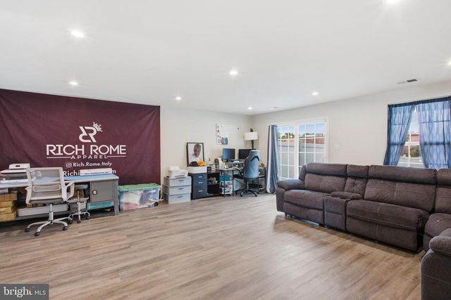 108 FREEDOM WAY, Sicklerville, NJ 08081