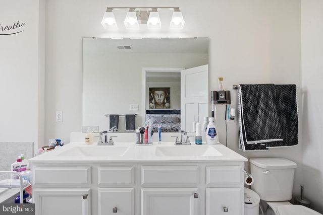 108 FREEDOM WAY, Sicklerville, NJ 08081