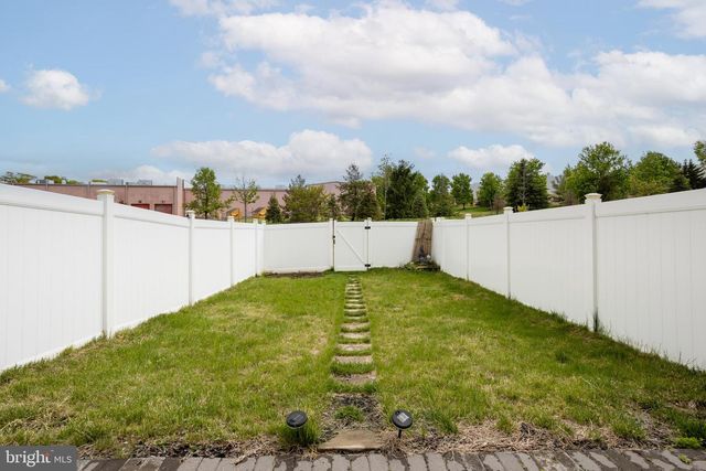 108 FREEDOM WAY, Sicklerville, NJ 08081