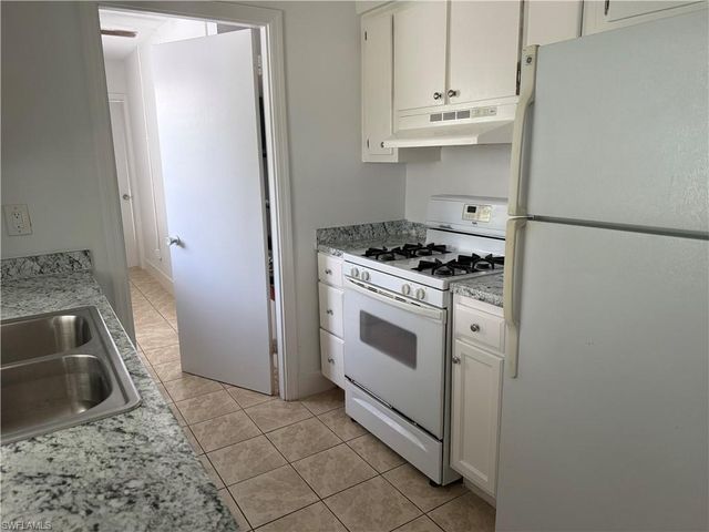 212 Davis RD, Lehigh Acres, FL 33936