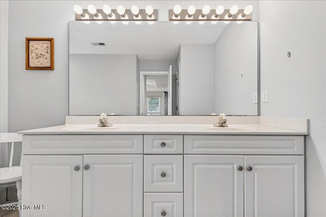 1709 Pharview Drive SW, Ocean Isle Beach, NC 28469