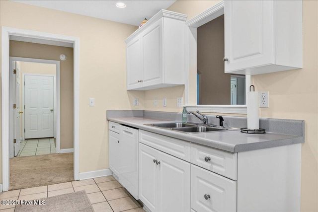 1709 Pharview Drive SW, Ocean Isle Beach, NC 28469