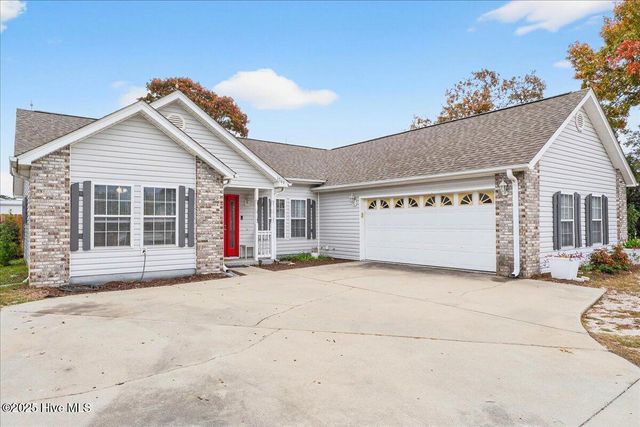 1709 Pharview Drive SW, Ocean Isle Beach, NC 28469