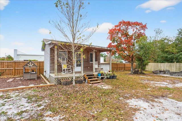 1709 Pharview Drive SW, Ocean Isle Beach, NC 28469