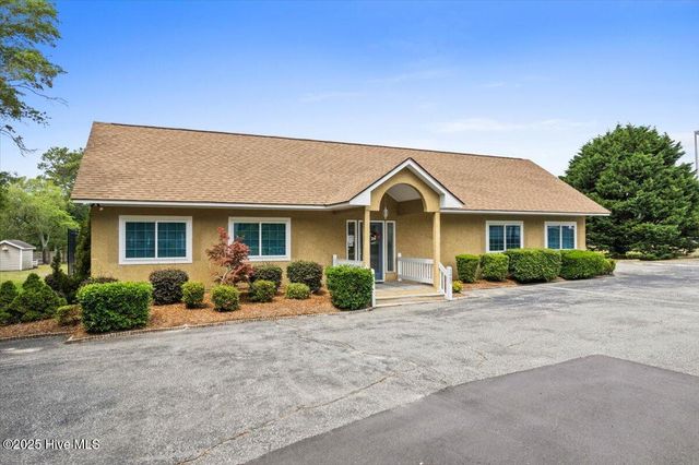 1709 Pharview Drive SW, Ocean Isle Beach, NC 28469