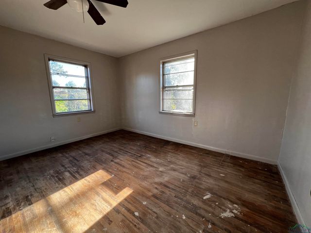 227 county road 2997, Hughes Springs, TX 75656