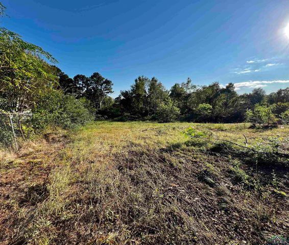 227 county road 2997, Hughes Springs, TX 75656