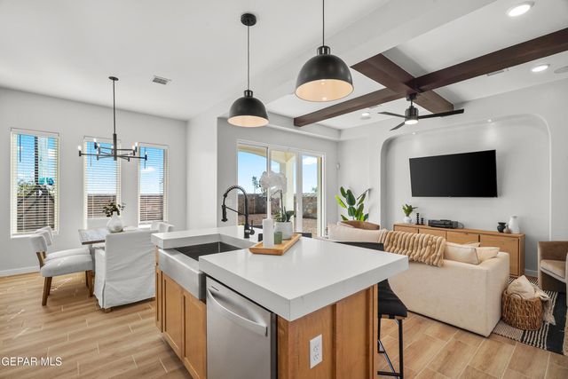 15236 Gauge Court, El Paso, TX 79938